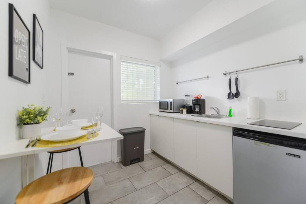 Great Studio Residence 15 Min From The Beach Miami Exterior photo